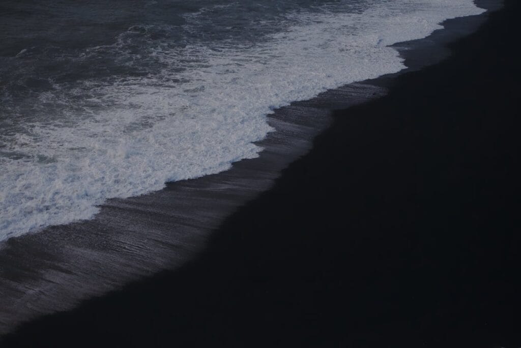 Punaluʻu Black Sand Beach – Big Island, Hawaii, USA